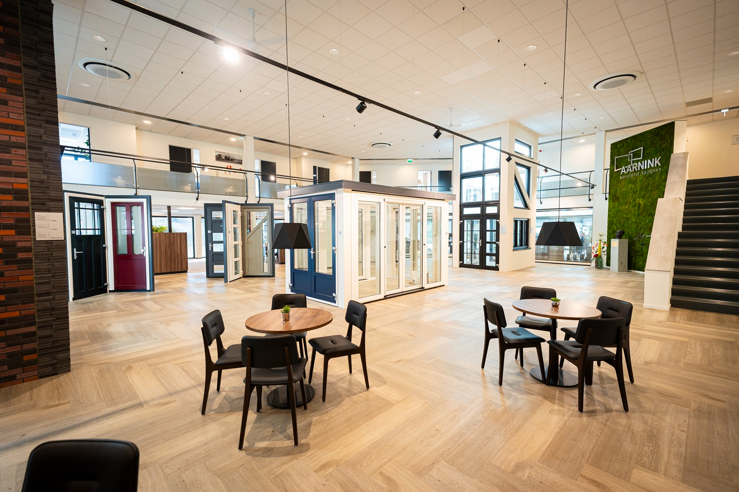 een_greep_uit_onze_showroom_4.jpg